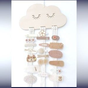 NEW in original Package- Adorable Hair bow Holder and Storage!